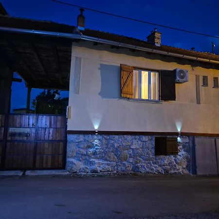 Konak -Guest House -Ramonda Serbika Ni Exteriér fotografie