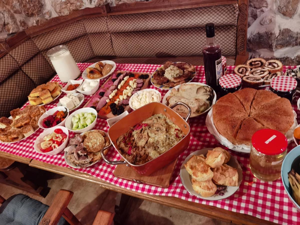 Konak -Guest House -Ramonda Serbika Ni Exteriér fotografie