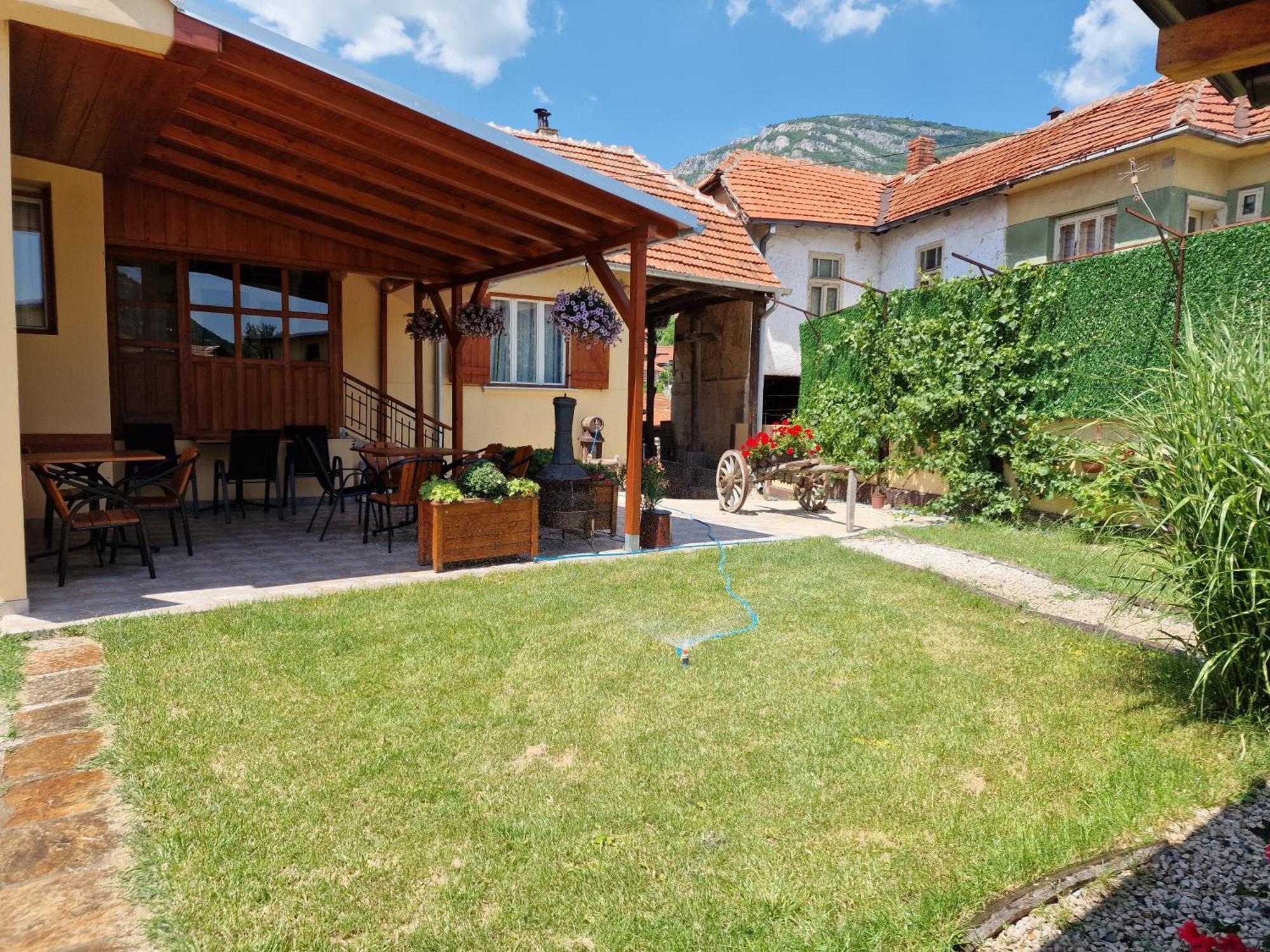 Konak -Guest House -Ramonda Serbika Ni Exteriér fotografie